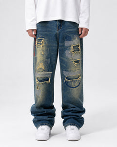 AM26 Ripped Patch Washed Jeans