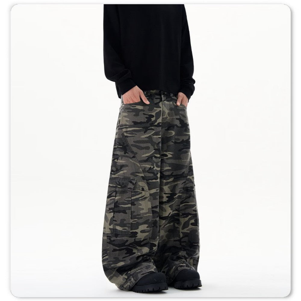 Retro Camo Workwear Wide-Leg Jeans , - Streetwear Jeans - Slick Street
