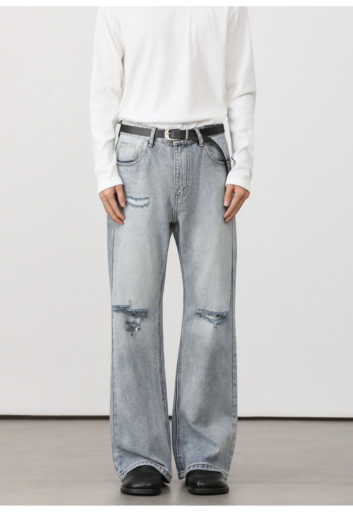 Distressed Flare Jeans Light Blue, 28 - Streetwear Jeans - Slick Street