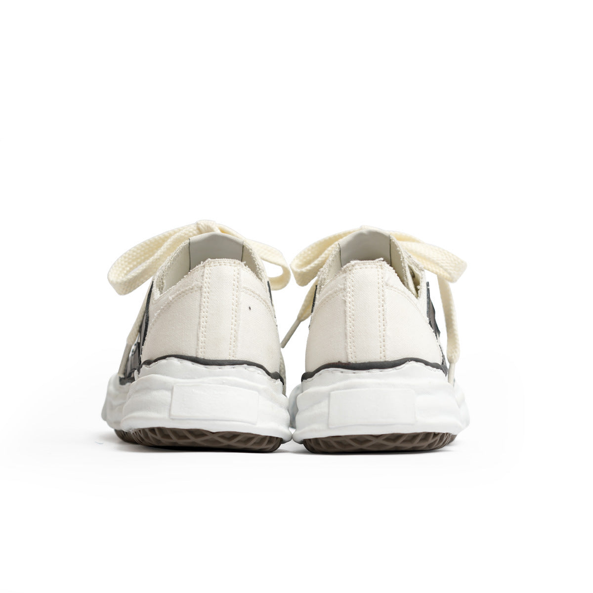 Fracture Low Sneakers