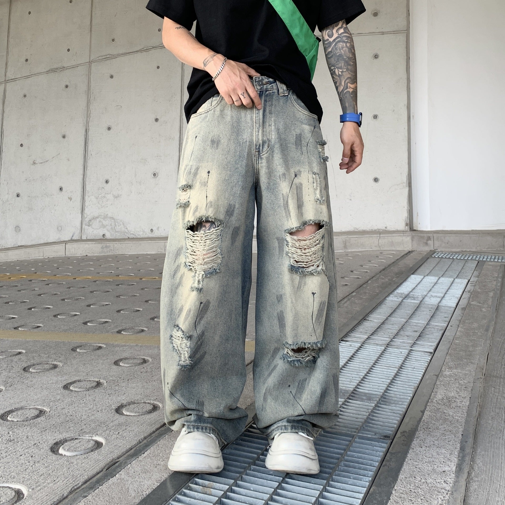 Bleachout Destroyed Jeans Washed Light Blue, 28 - Streetwear Jeans - Slick Street