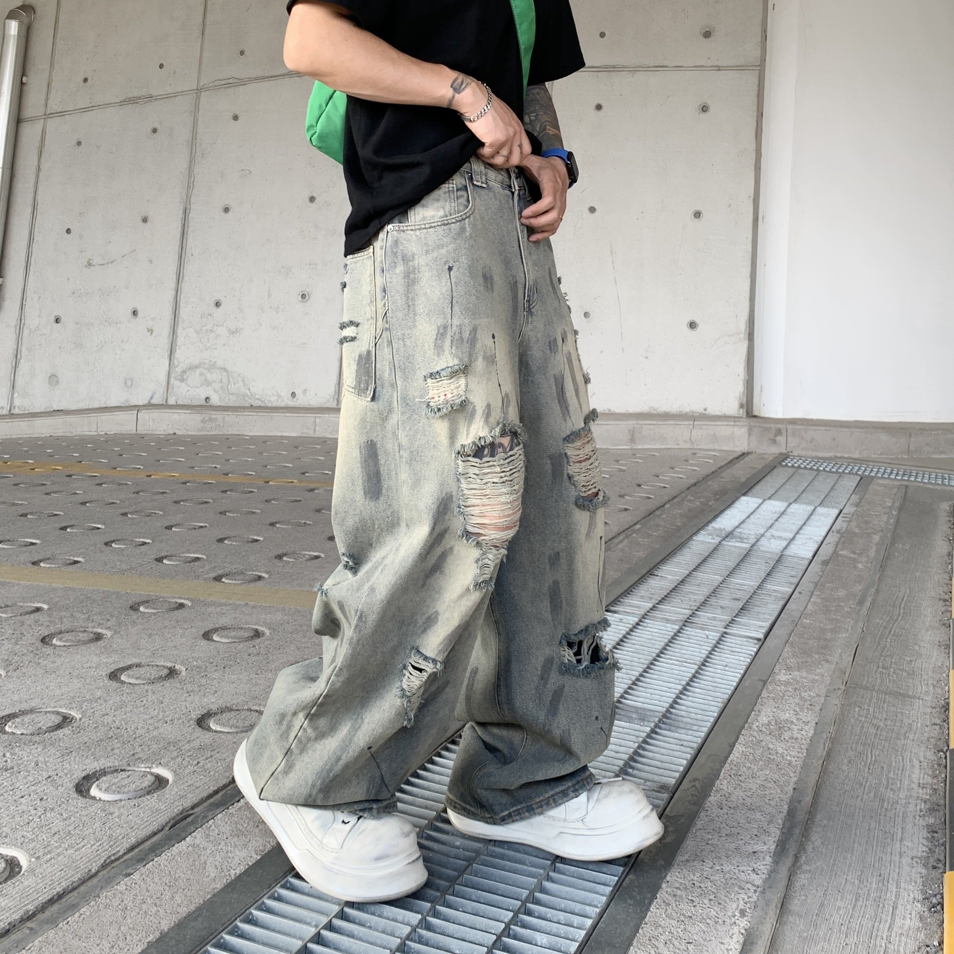 Bleachout Destroyed Jeans , - Streetwear Jeans - Slick Street