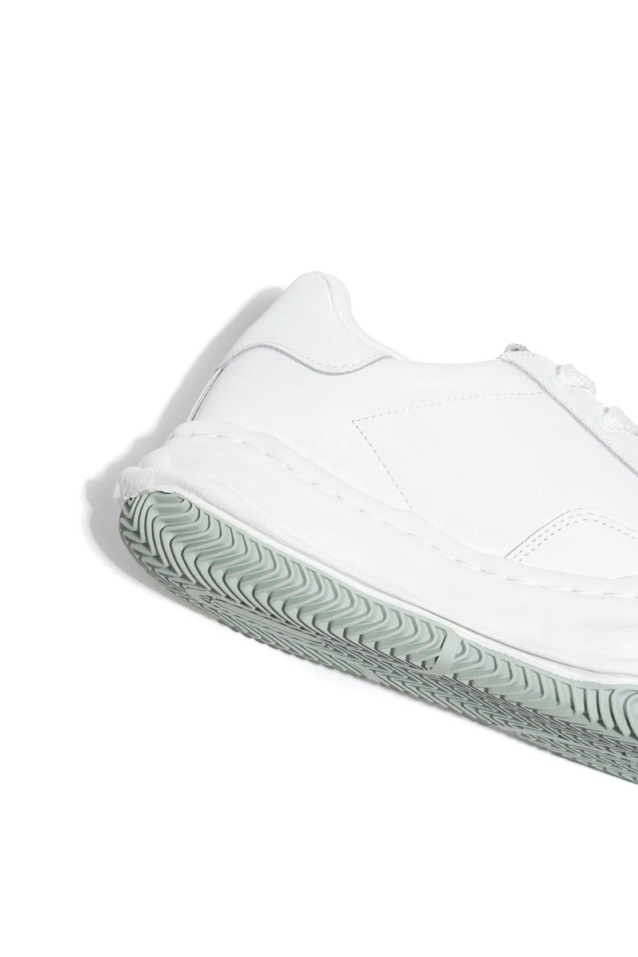 MELT Sneakers - Ghost White