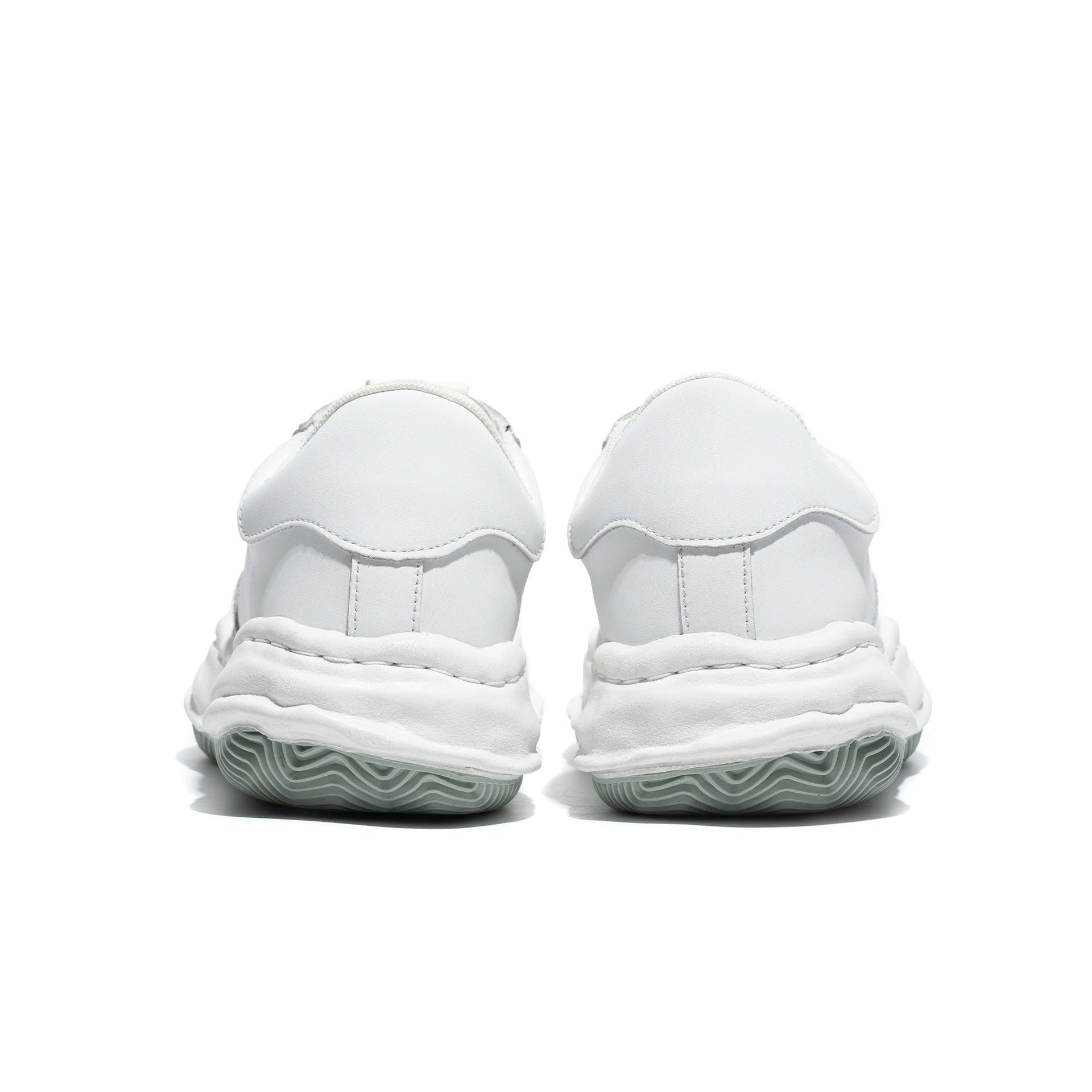 MELT Sneakers - Ghost White