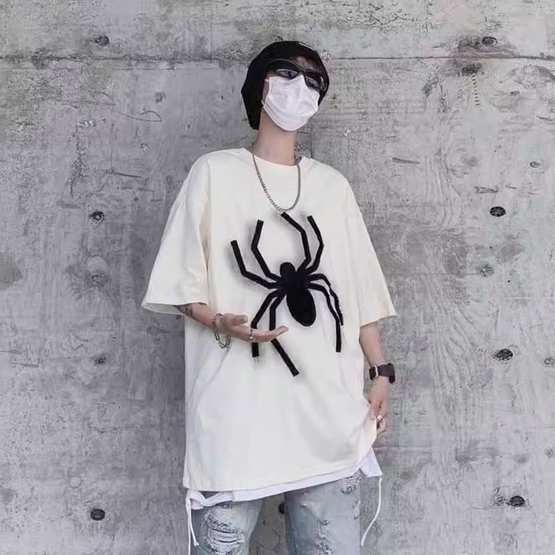 Wolf Spider 3D Crewneck T-Shirt White, XS - Streetwear T-Shirt - Slick Street