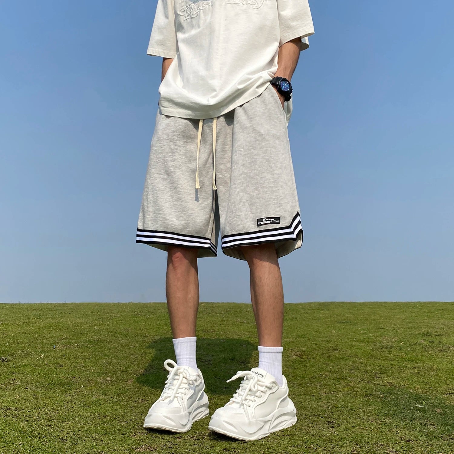 D2A Shorts Gray, XS - Streetwear Shorts - Slick Street