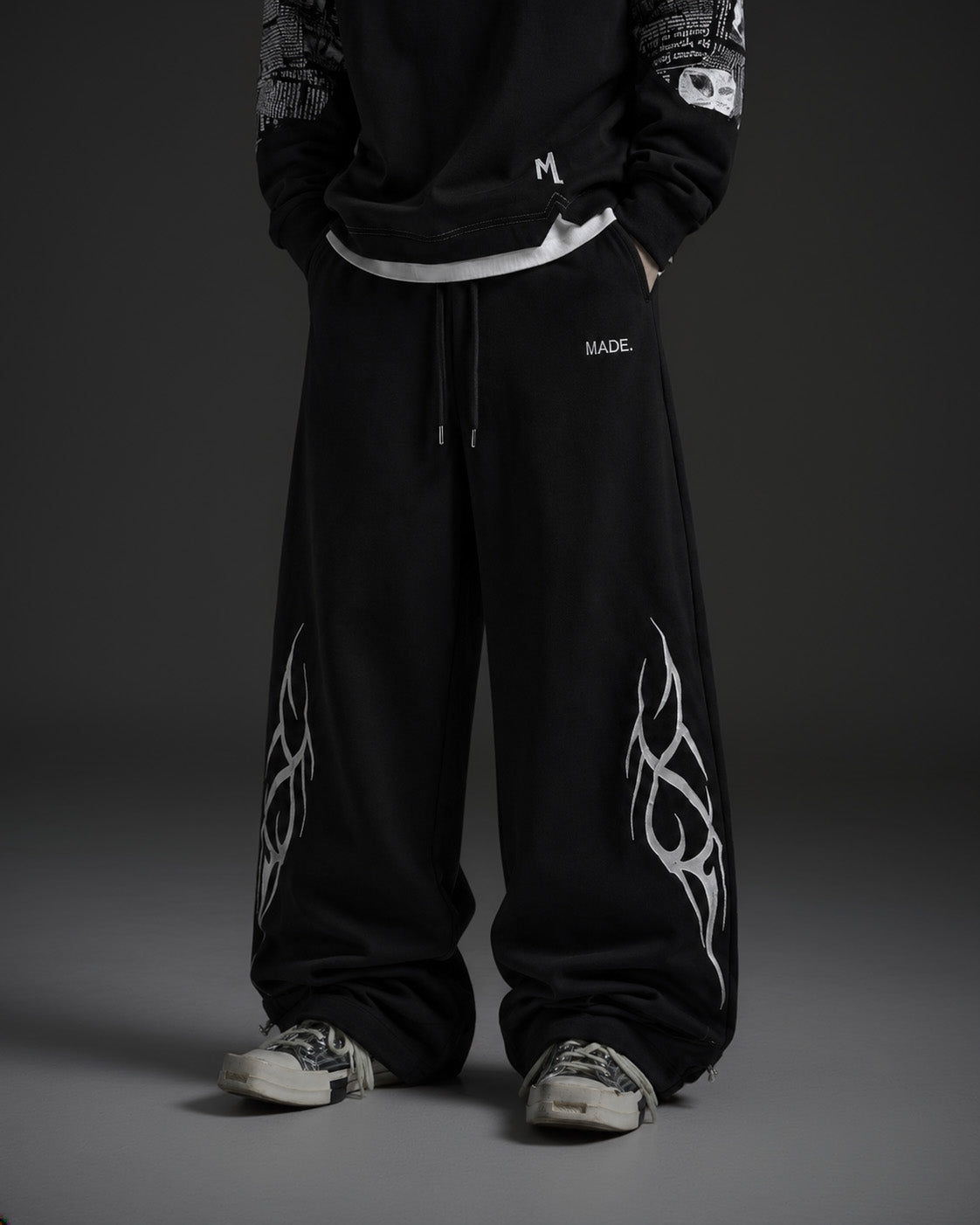 Thorn Embroidery Sweatpants , - Streetwear Joggers - Slick Street
