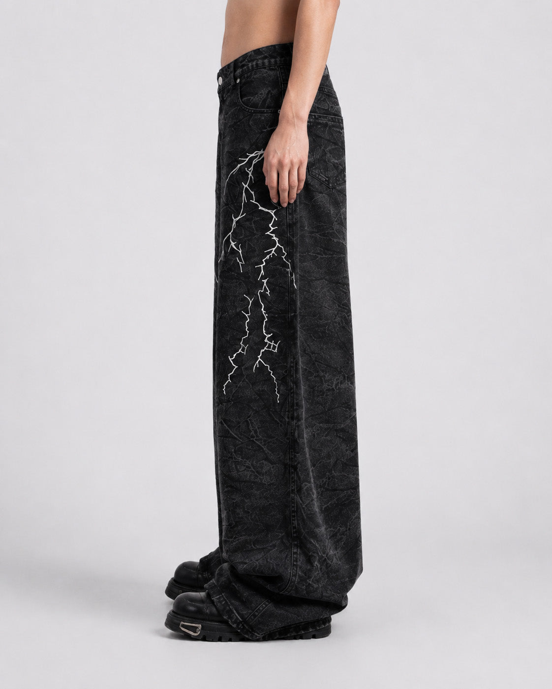 Voltage Wide-Leg Jeans , - Streetwear Jeans - Slick Street
