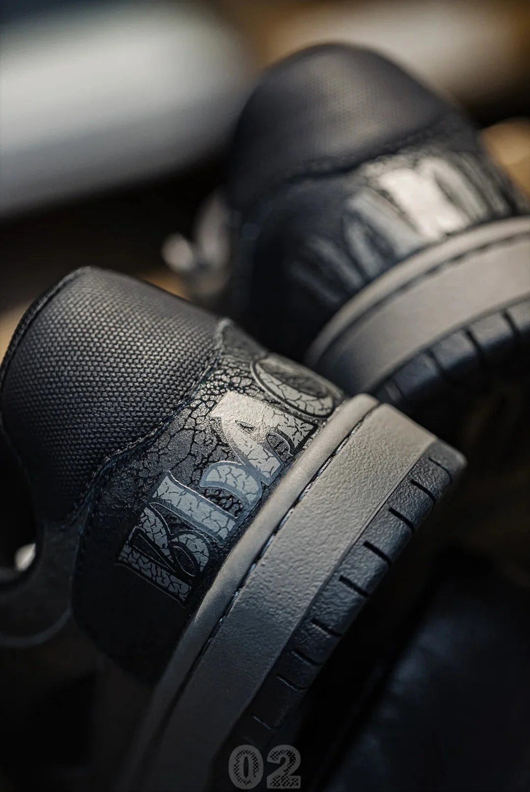 Mamba Low Skate Sneakers - Onyx Scale