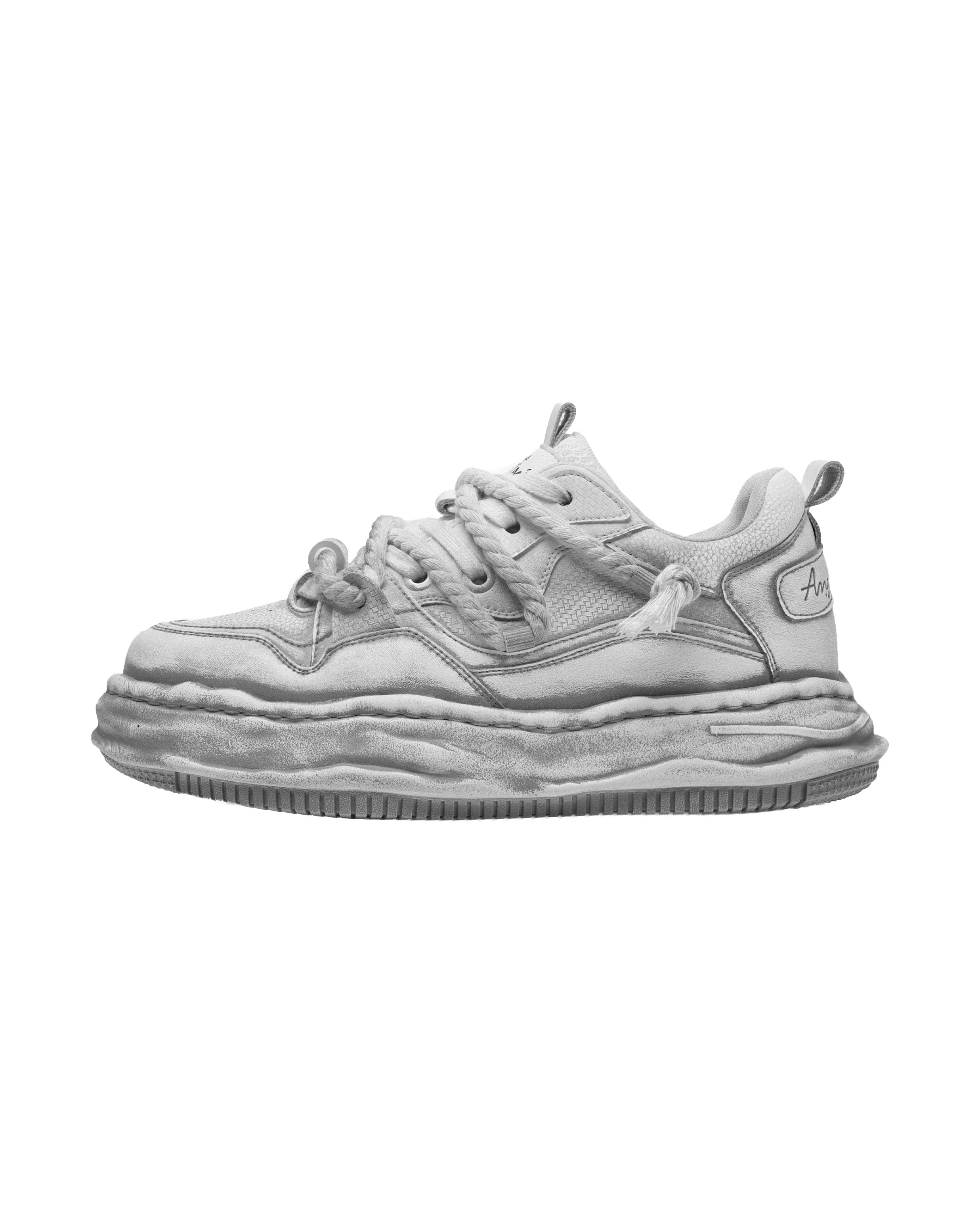 Wraith Low - Distressed White Distressed White, 36 - Streetwear Shoes - Slick Street