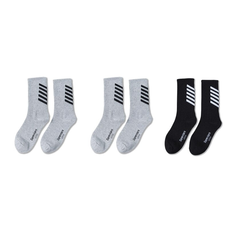 V1AZ Socks (3 PACK) 2 pcs gray 1 black, One Size - Streetwear Socks - Slick Street